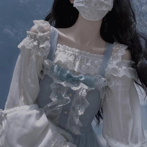 落尽梨花月又西